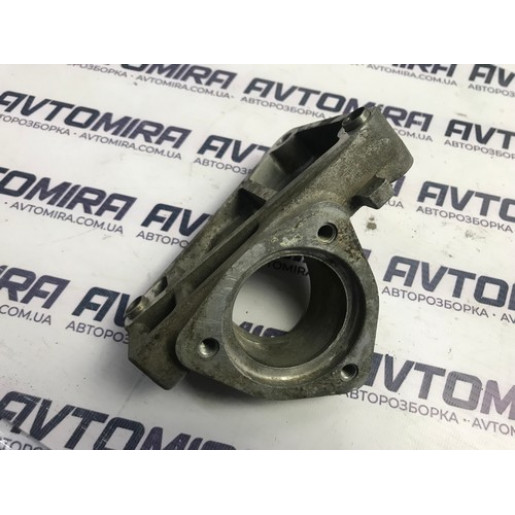 Підпора полуосі Opel Astra H 1.9 СDTI 2004-2010 55184510